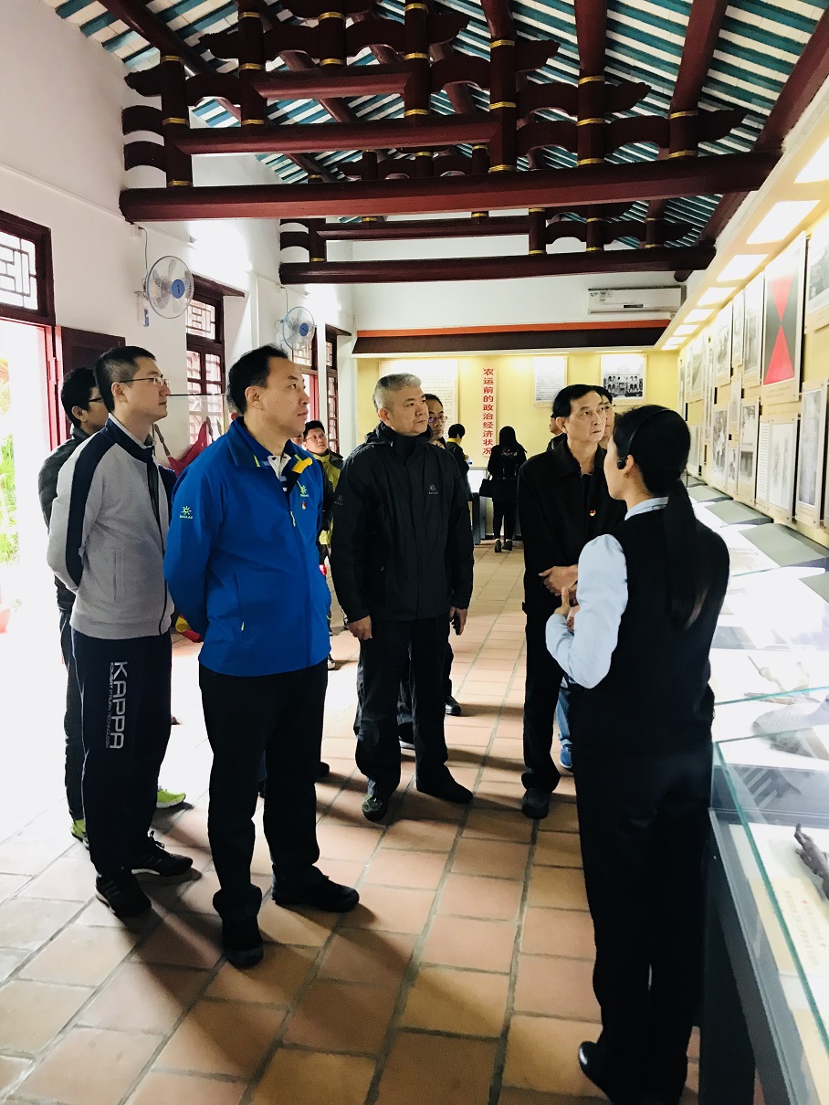 公司第一、二党支部联合开展主题党日活动